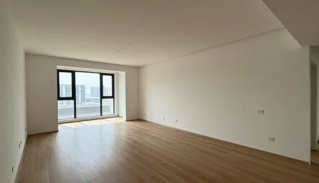 选型网络推广服务时,如何确保业务稳定性?